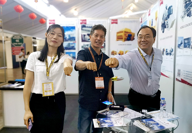 建新機(jī)械混凝土攪拌設(shè)備亮相菲律賓成焦點(diǎn)！