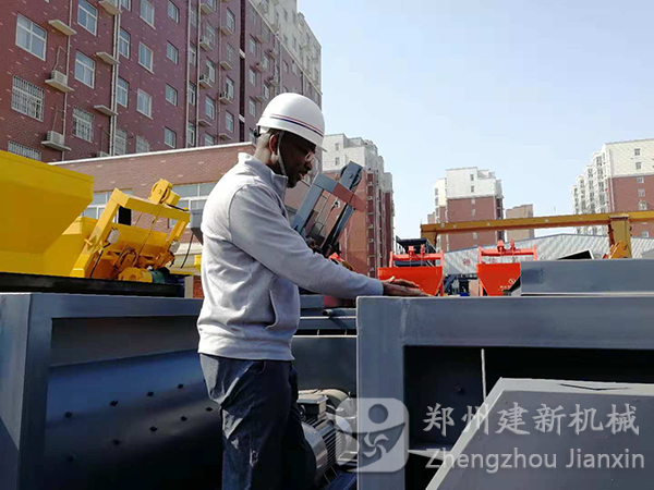 除了寶馬展，建新機械工廠更值得一看！